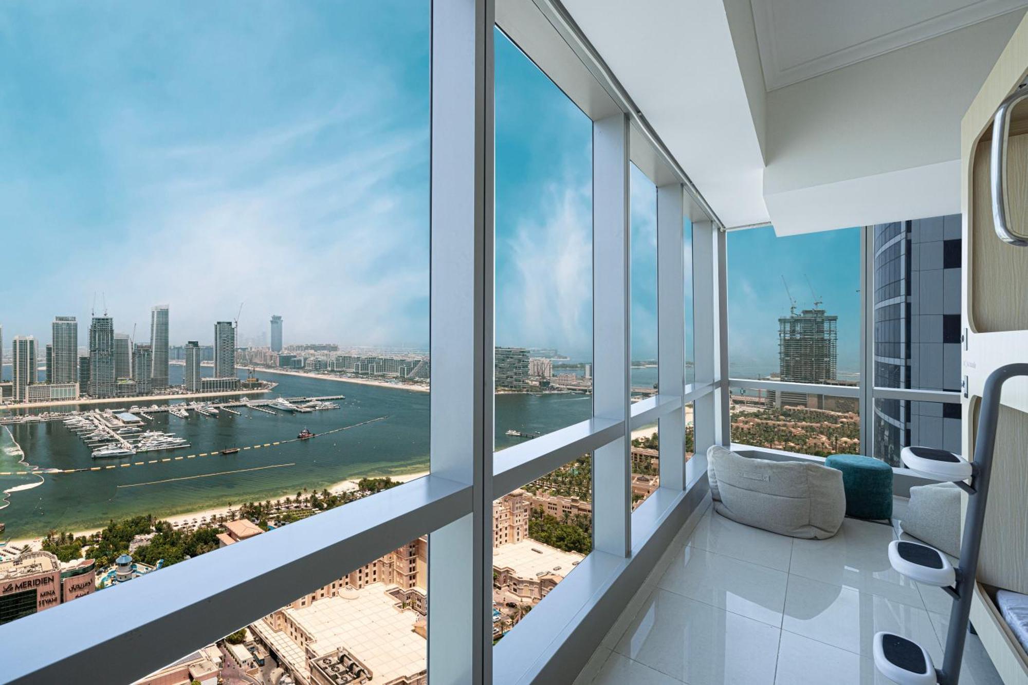 Capsule Experience Duplex - Panoramic Sea View - Nowmade La Marina Albergue Dubái Exterior foto